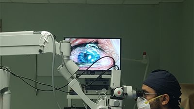 مستشفى عين شمس العام يجري أول عملية زرع قرنية بقسم الرمد