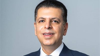 برلماني يطالب البنك المركزي بدعم مبادرة ذوي الإعاقة ودمجهم في القطاع المصرفي 