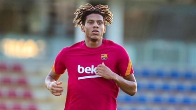 رسميًا.. برشلونة يعلن إعارة توديبو إلى نيس الفرنسي