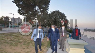 محافظ المنيا يُشدد على سرعة الانتهاء من تنفيذ المرحلة الأخيرة لتطوير كورنيش النيل