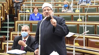وزير الأوقاف: ننفق 1.2 مليار جنيه سنويًا.. وأقل مرتب للإمام 4 آلاف جنيه 