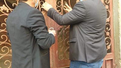 مجلس مدينة شبراخيت يُغلق 3 سناتر تعليمية ويصادر محتوياتها (صور)