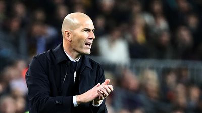 زيدان يستعين باكتشاف راؤول جونزاليس لتدعيم الدفاع