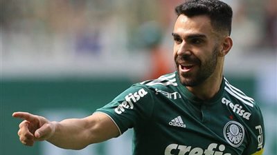 اتحاد جدة يفقد نجمه أمام الفتح في الدوري السعودي