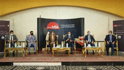 محافظ كفر الشيخ: تطوير إدارة التدريب الإداري لجعل الموظف مبدعًا في عمله (صور)