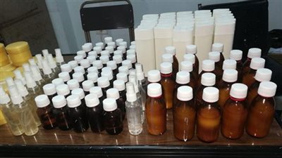 حملات تفتيشية تضبط مطهرات وأدوات منزلية مجهولة المصدر