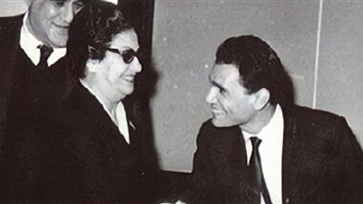 في ذكرى وفاتها.. لماذا وصفت أم كلثوم آلات فرقة العندليب بـ