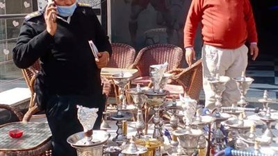 لمخالفة الإجراءات الاحترازية.. مصادرة 100 شيشة بحملة على كافيهات بنها (صور) 
