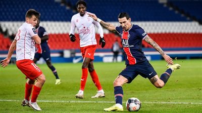 سان جيرمان يفوز على نيم بثلاثية في الدوري الفرنسي 