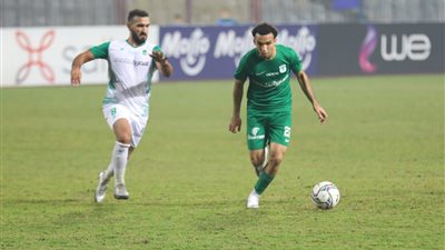 فحص طبي شامل لـ كريم العراقي في المصري البورسعيدي