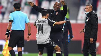 موسيماني يضع اللمسات الأخيرة في تشكيل الأهلي بمحاضرة فيديو