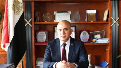 وزير الري يستعرض الإجراءات المتبعة لمواجهة موسم الأمطار والسيول