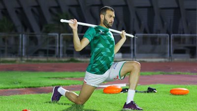 عمر كمال عبد الواحد يخفض طلباته لتجديد عقده مع المصري 