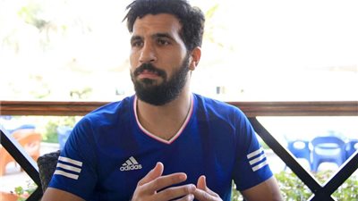 رغم إيقافه.. المهدي سليمان يخوض تدرييات بدنية منفردة (فيديو)