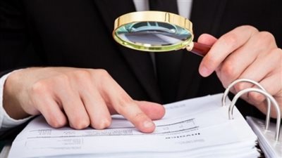 ضبط شخص بتهمة تزوير شهادة الخدمة العسكرية في مطار سوهاج الدولي