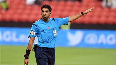 حكم مباراة الأهلي وبايرن ميونيخ.. شهد على تتويج الأحمر بالسوبر  وشارك في كأس العالم 2018