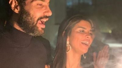 كريم فهمي يهنئ زوجته بعيد ميلادها: 