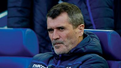 أسطورة مانشستر يونايتد يهاجم جماهير ليفربول