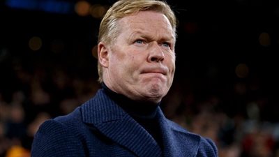 كومان يكشف سبب عدم الدفع بميسي أساسيًا أمام ريال بيتيس