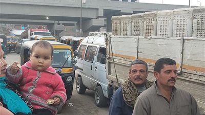 استمرار توقف طريق كفر شكر - المنصورة لإنشاء كوبري.. والأهالي يطالبون بحل الأزمة (صور وفيديو) 