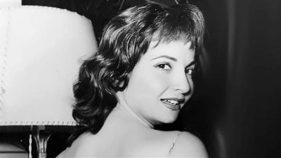 في ذكرى ميلاد دلوعة السينما المصرية.. صور نادرة لشادية