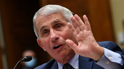 عالم أمريكي: لقاحات كورونا أصبحت سباقاً يتمنى الجميع الفوز به