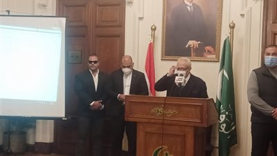 رئيس الوفد: حرب بالوكالة تستهدف الحزب.. ولدي وثائق بالصوت والصورة