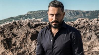 قيس الشيخ نجيب يواصل تصوير 