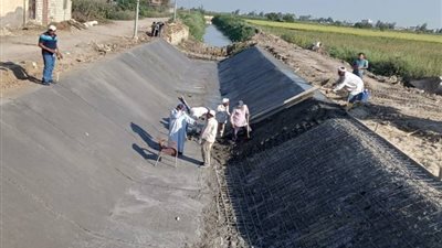 شعبة الأدوات الصحية: تبطين الترع يقضي على فاقد المياه