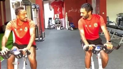 بعد قرار فيفا.. الأهلي يغرم كهربا وحسين الشحات 250 ألف جنيه (خاص)