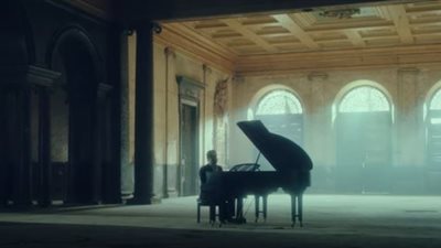 محمد ثروت يعود للجمهور بـ