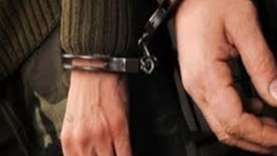 القبض على مسجل خطر في كفر شكر بعد مطاردته 3 ساعات بخراطيم مياه المطافئ (فيديو)