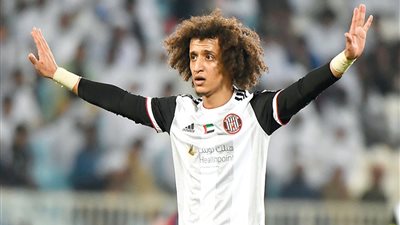 رسميًّا.. شباب الأهلي الإماراتي يتعاقد مع عموري