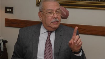 بلاغ للنائب العام ضد وزير الشباب والرياضة لقيامه بإرجاء تنظيم مصر إحدى البطولات 