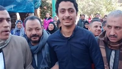 العناية الإلهية وصدفة عجيبة تعيدان شابًا لأهله بعد 21 عامًا من الغياب