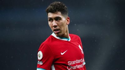 فيرمينو يحقق رقمًا قياسيًا بعد صناعة هدف محمد صلاح