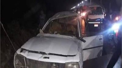 إصابة 9 أشخاص في انقلاب سيارة بيجو على الطريق الصحراوي في سوهاج (أسماء)