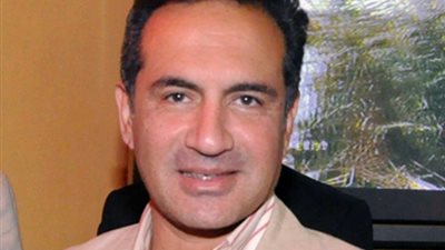 نجل محمد ثروت: بابا  شخصية سلسلة بس بتختار اللي تقدمه ويحترم مشواره 