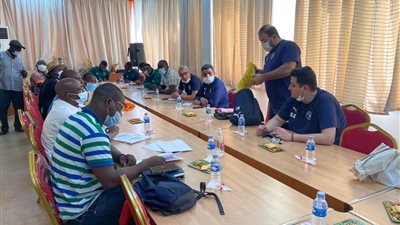 بيراميدز يشكو راسينج كلوب في 