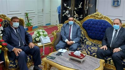 نائب وزير الزراعة: مصر لديها اكتفاء ذاتي من الألبان الطازجة