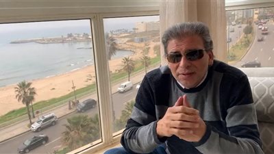 خالد يوسف يعلن تعافيه من فيروس كورونا (فيديو)