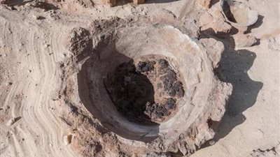 مصدر بالآثار يفجر مفاجأة في اكتشاف أقدم مصنع 