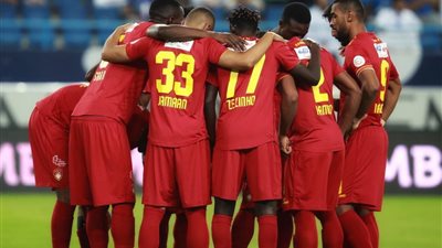 ضمك يحقق فوزًا ثمينًا على الهلال في الدوري السعودي