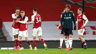 بحضور محمد النني.. أرسنال يضرب ليدز يونايتد برباعية في الدوري الإنجليزي