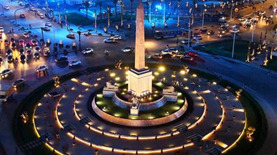 مستشار مجلس الوزراء ينشر صور لميدان التحرير ليلاً بعد التطوير