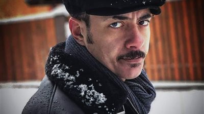 مؤلف فيلم السرب: يتم تصويره في أكثر من دولة.. ومتوقف حاليًا بسبب موسم رمضان