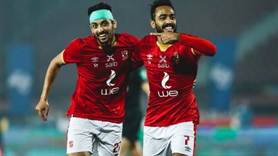 طاهر محمد طاهر يغيب عن الأهلي لمدة 10 أيام