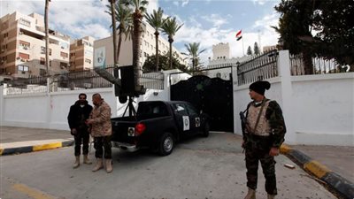 خلال لقائه بالوفد المصري.. وزير الخارجية الليبي يقدم ضمانات بحماية السفارة المصرية في بلاده