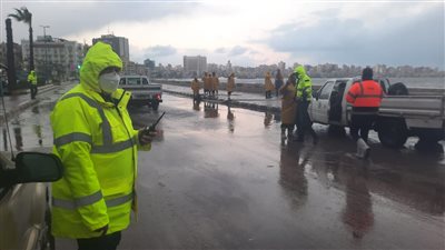 القابضة للمياه: استمرار رفع حالة الطوارئ للتعامل مع سقوط الأمطار