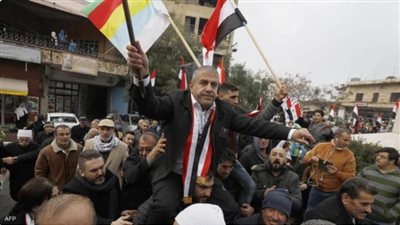 إعلام إسرائيلي: وساطة روسية لوقف الهجمات الإسرائيلية على سوريا